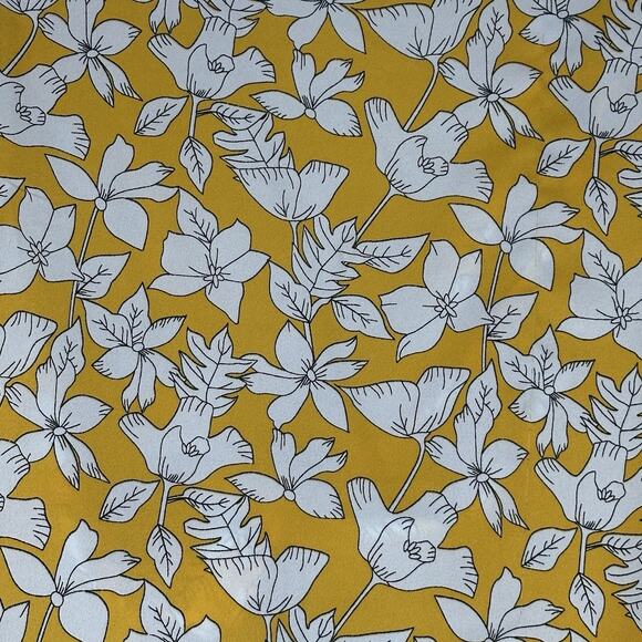 True Destiny Yellow White Floral Ruffle Tie Front Top Blouse Large - Picture 6 of 7